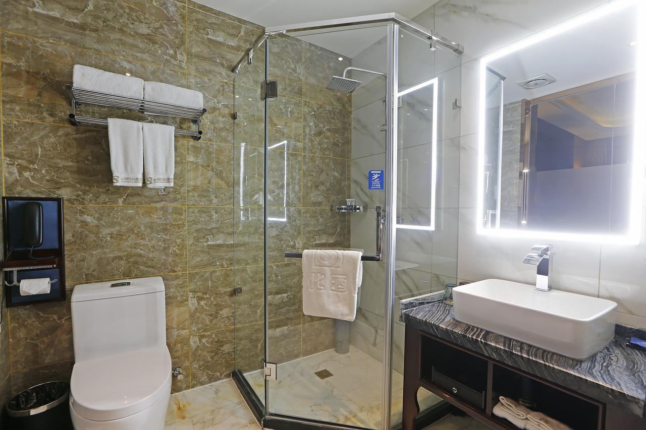 Petrochemical Engineering Hotel Harbin Exteriör bild